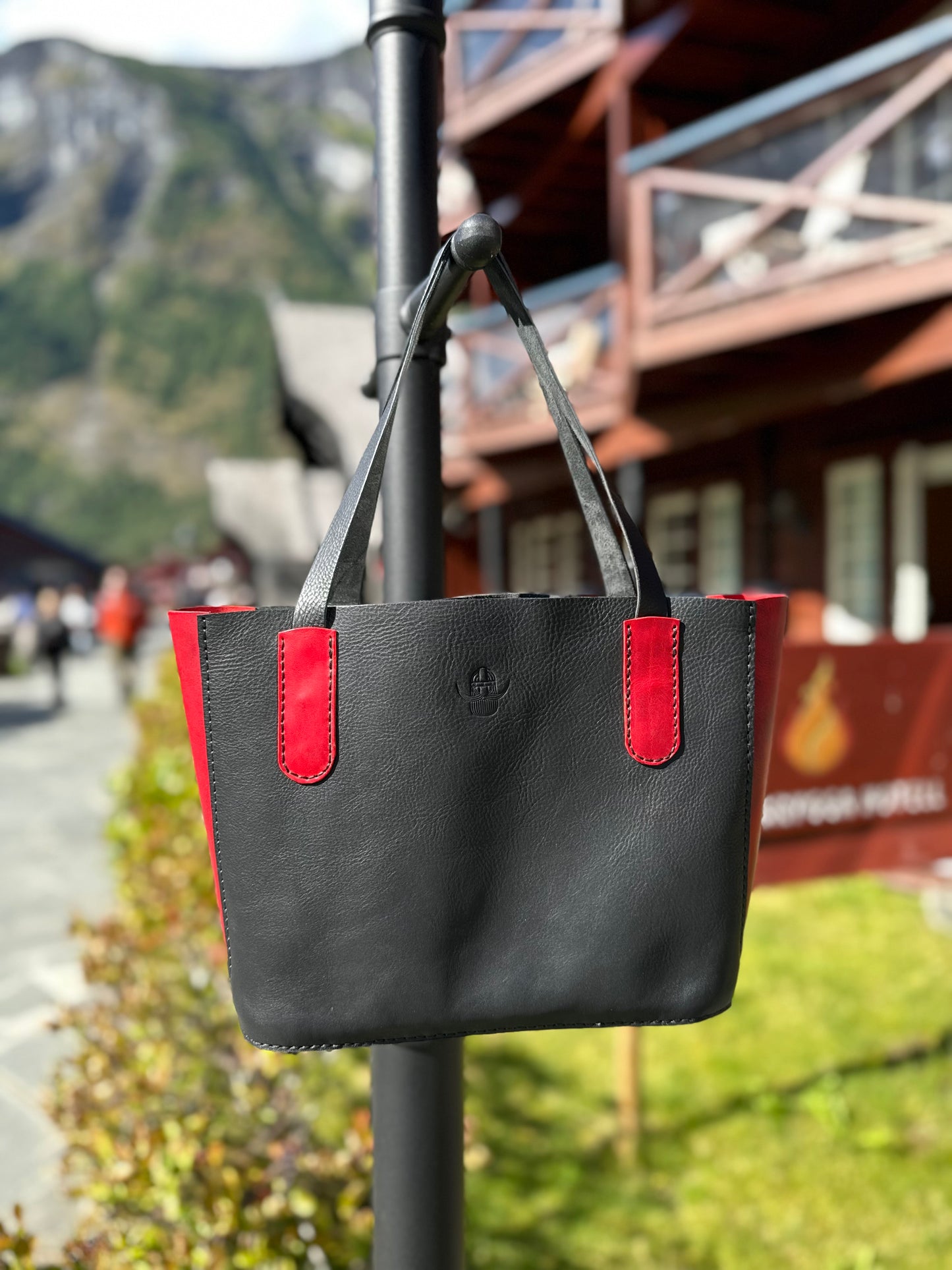 The Fjordane Tote