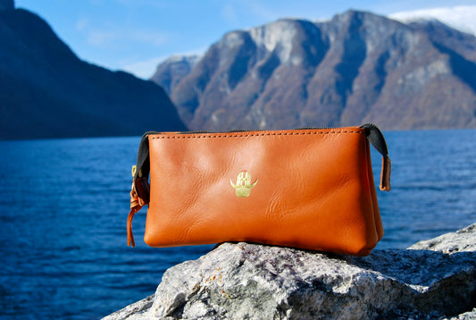 EIRA Travel Bag