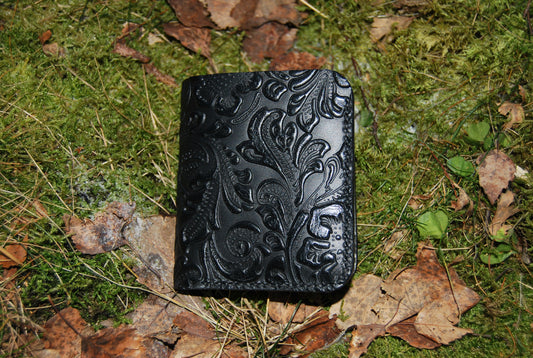 Black Dahlia Fold